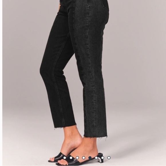 Abercrombie Curve Love High Rise Black Jeans - Picture 3 of 5